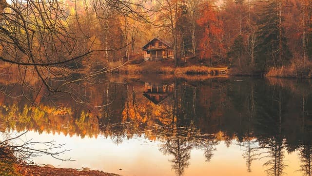 Embracing Outdoor Retreats: The Latest Leisure Trends